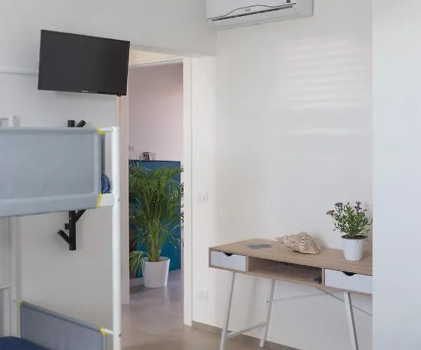 Mareze לינה וארוחת בוקר 4*