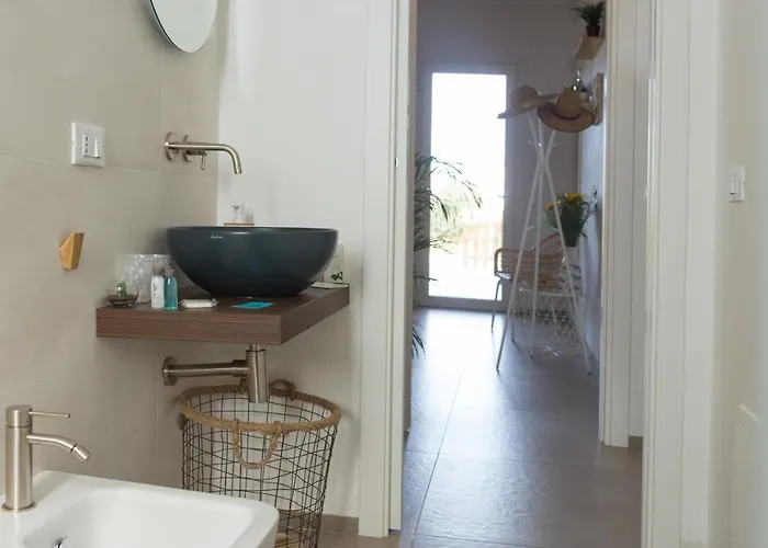 לינה וארוחת בוקר Mareze 4*